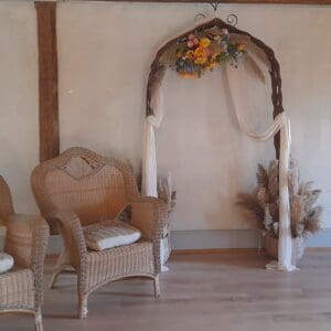 Arche en osier et fer forgé