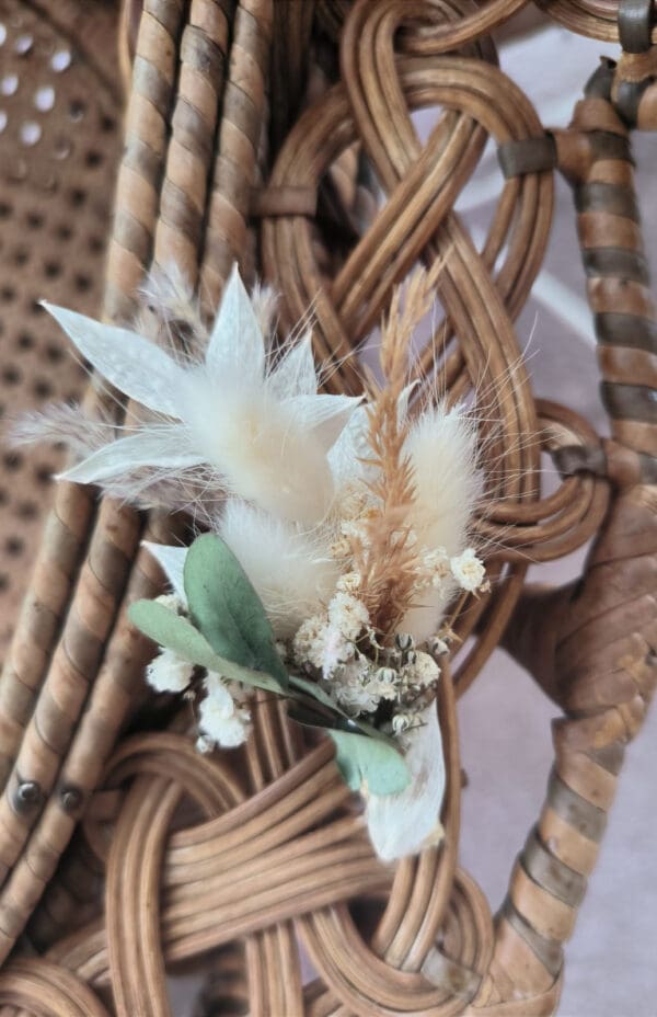 Boutonnière fleurs séchées – Image 3