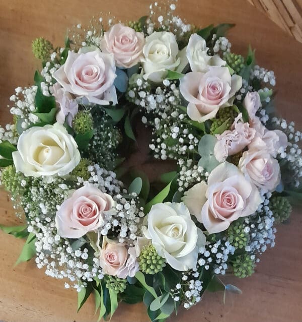 Centre de table courrones de fleurs – Image 3