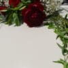 Composition en rouge et blanc – Image 4