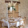 Centre de table Structure or pampa et orchidées – Image 6