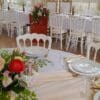Fauteuil blanc et or – Image 3