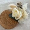 Boutonnière en rose stabilisée crème – Image 3