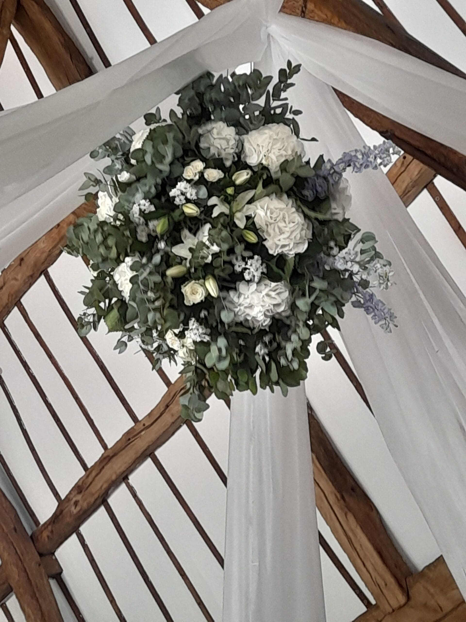 Grande boule de fleurs suspendue /plafond – Image 2