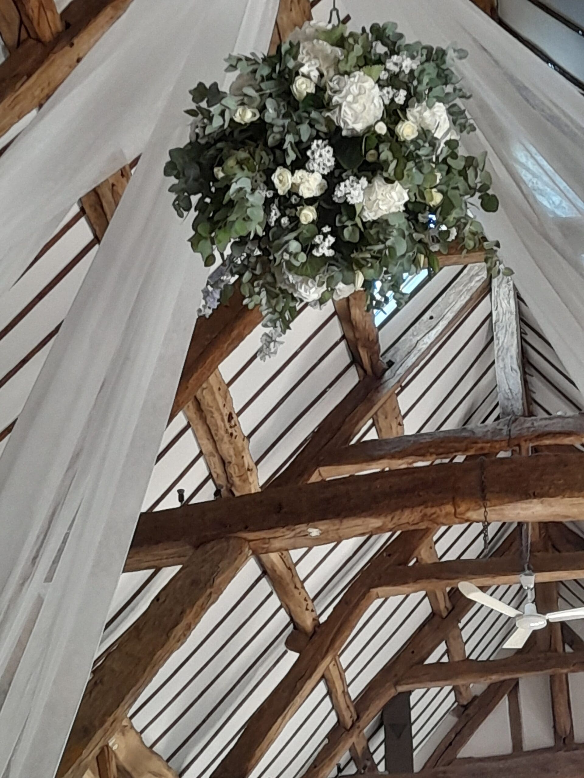 Grande boule de fleurs suspendue /plafond – Image 9