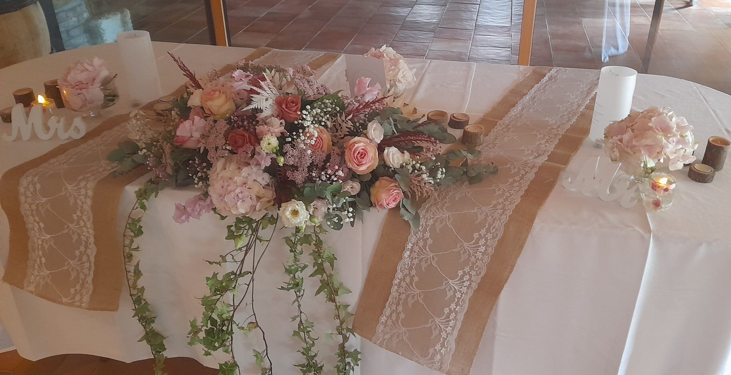 Centre de table d'honneur vintage – Image 4