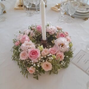 Couronne centre de table fleurie