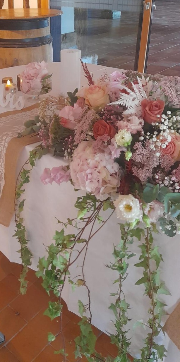 Centre de table d'honneur vintage – Image 5