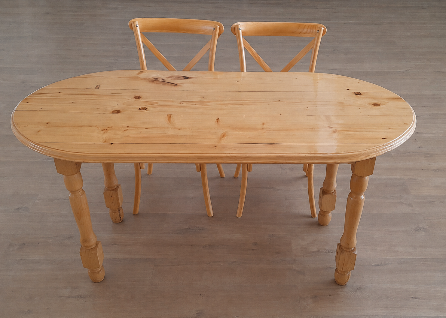 Table d'honneur duo en bois ovale